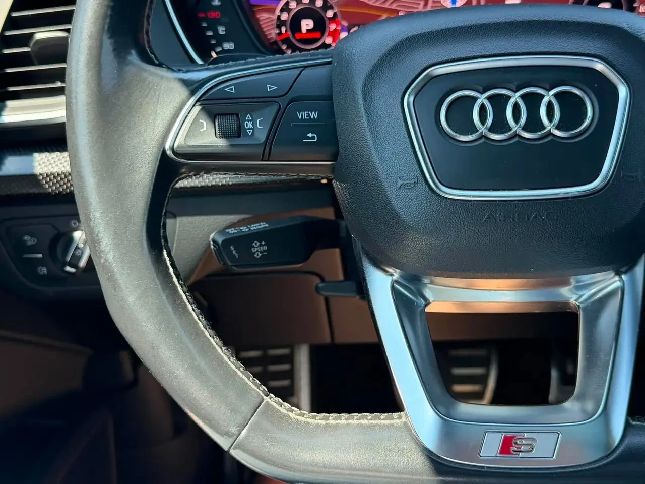 Audi SQ5, снимка 17 - Автомобили и джипове - 56183771