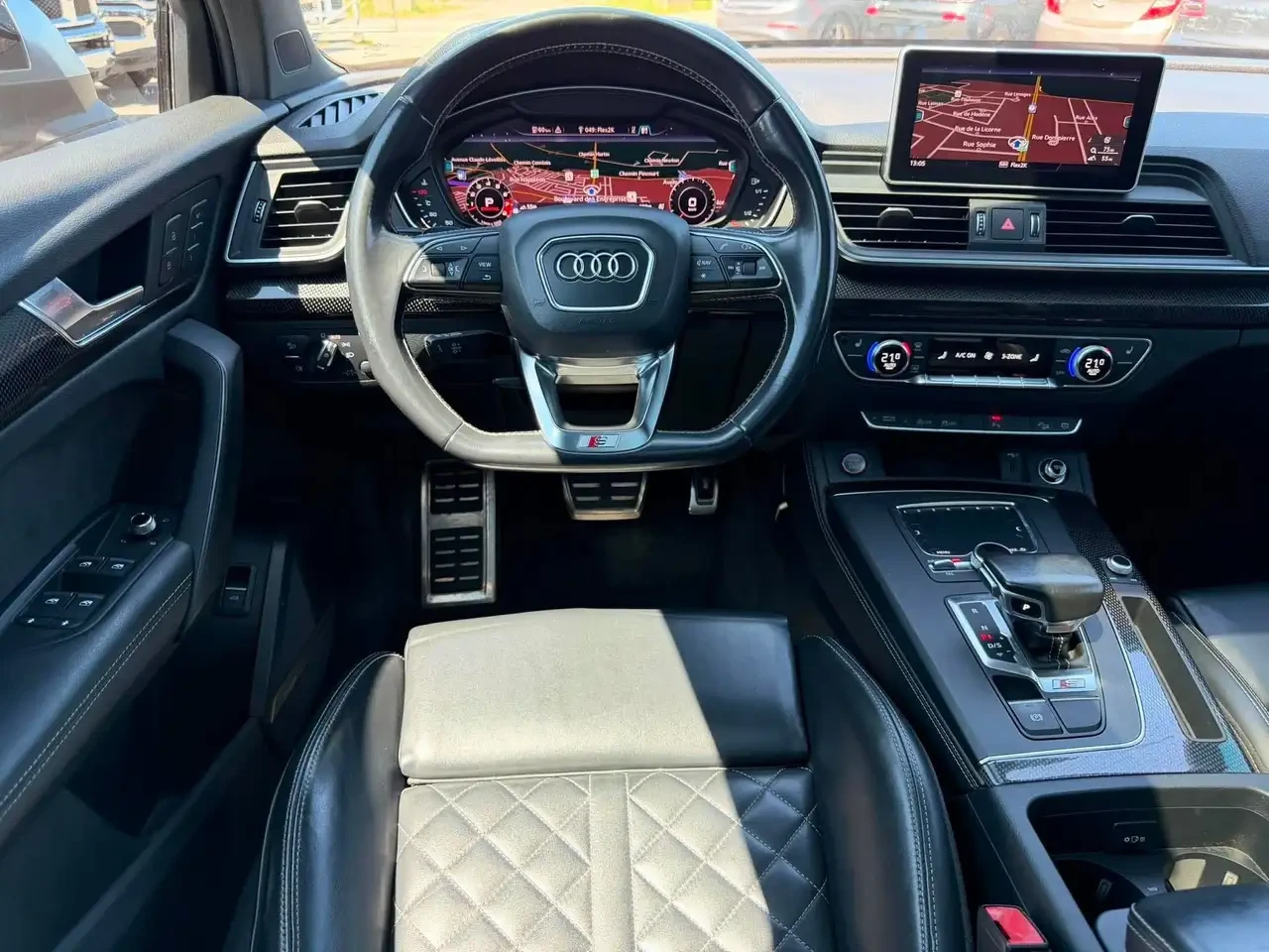 Audi SQ5, снимка 13 - Автомобили и джипове - 56183771