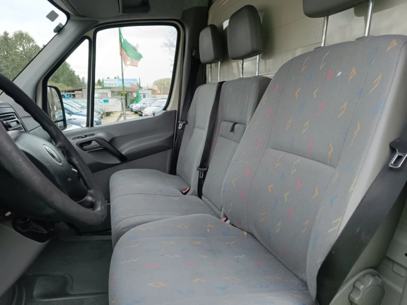 VW Crafter, снимка 5 - Бусове и автобуси - 48820920