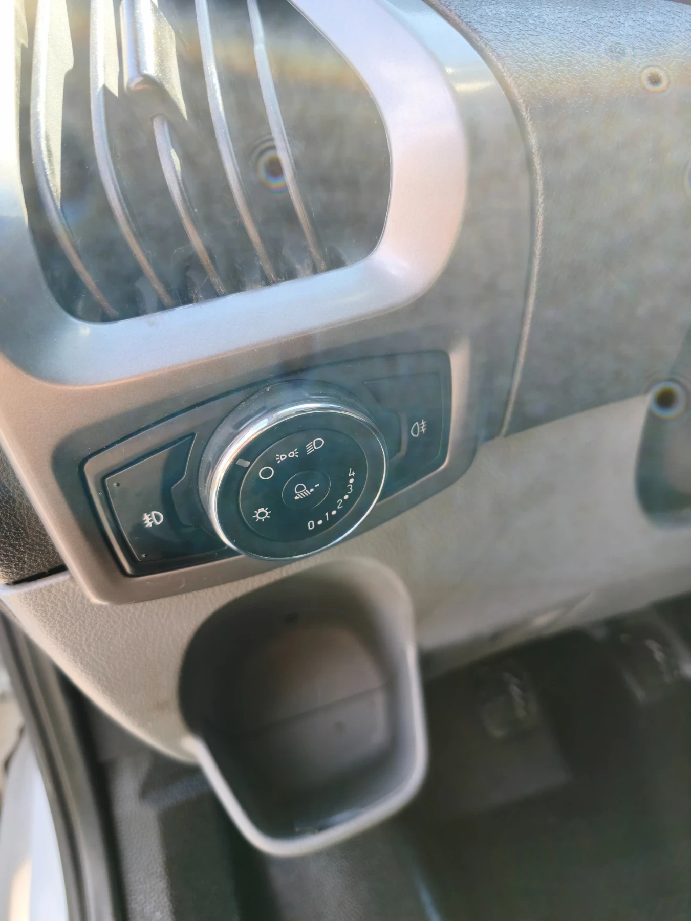 Ford Transit Custom 2.0 tdci, снимка 11 - Бусове и автобуси - 54107105