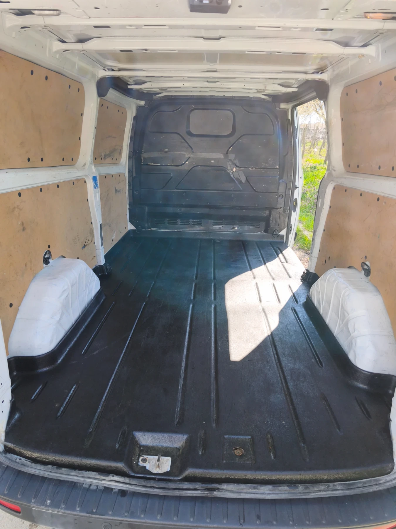 Ford Transit Custom 2.0 tdci, снимка 5 - Бусове и автобуси - 54107105