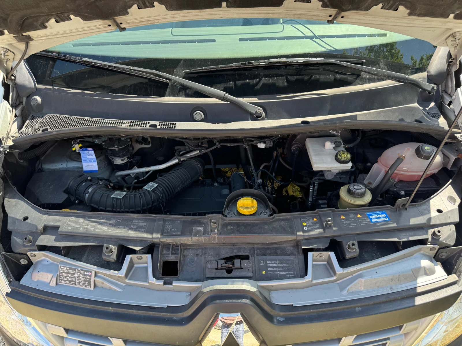 Renault Master 2.3 DCI H2L3, снимка 14 - Бусове и автобуси - 54764137