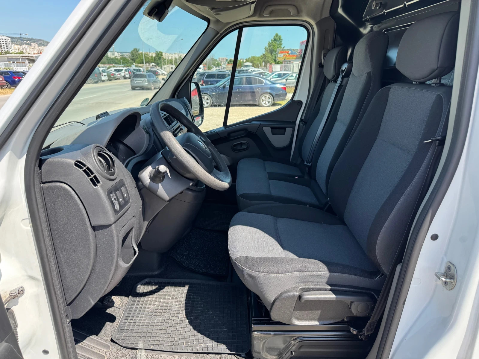 Renault Master 2.3 DCI H2L3, снимка 6 - Бусове и автобуси - 54764137