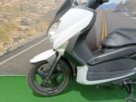 Yamaha X-max 250, снимка 13