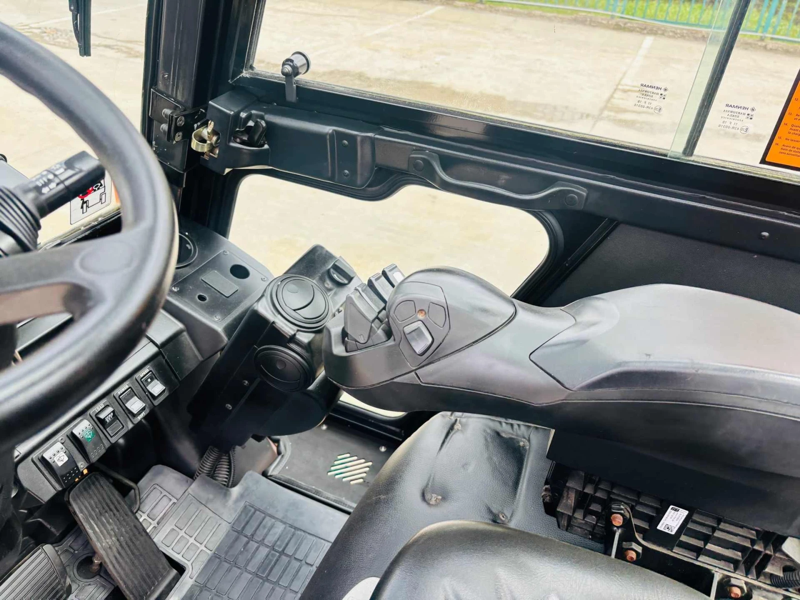 ������� Cat ������� ���������� � ������� ���������� | Mobile.bg � ����������� 8