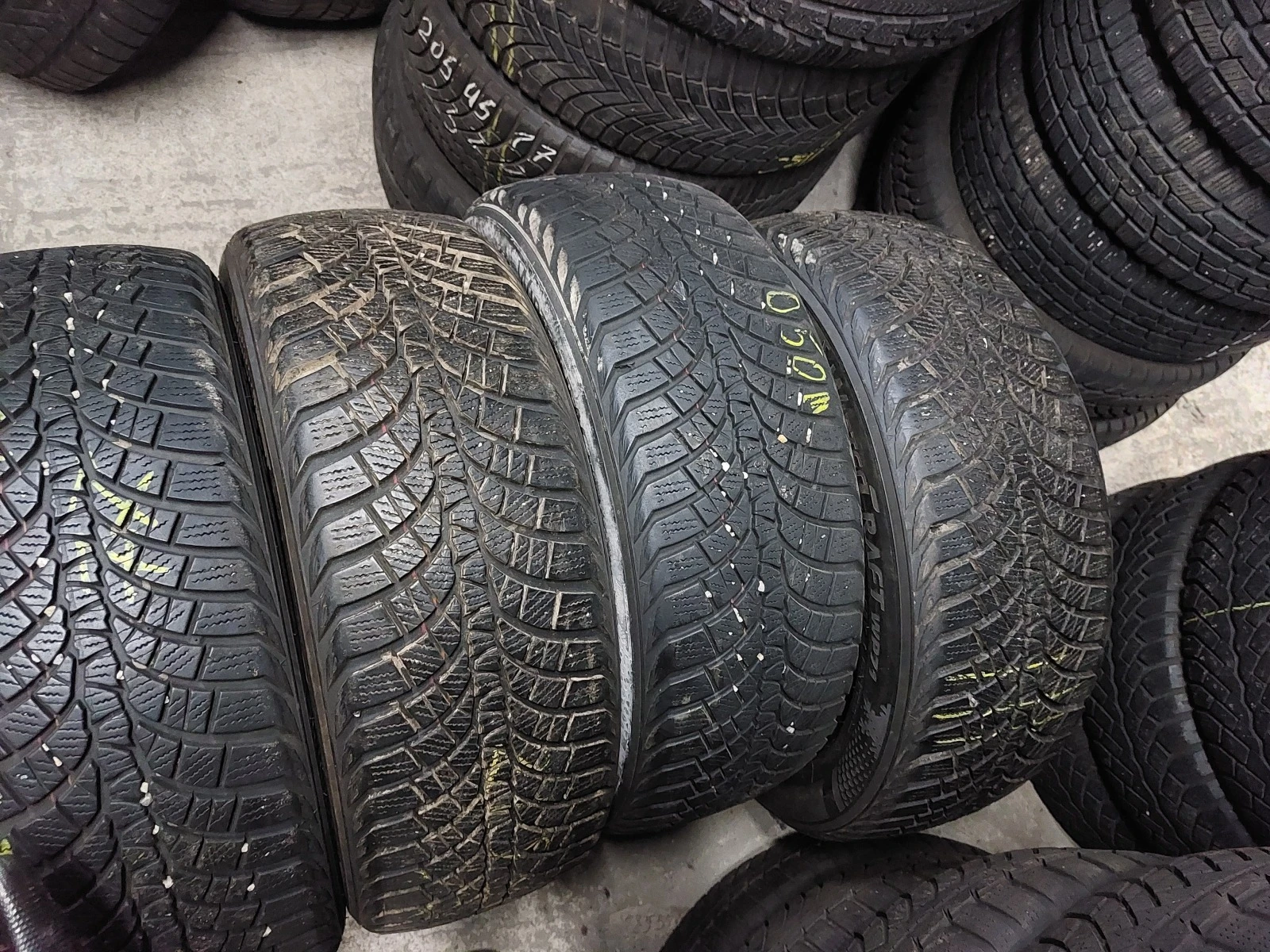 ���� 215/55R17 | Mobile.bg � ����������� 1
