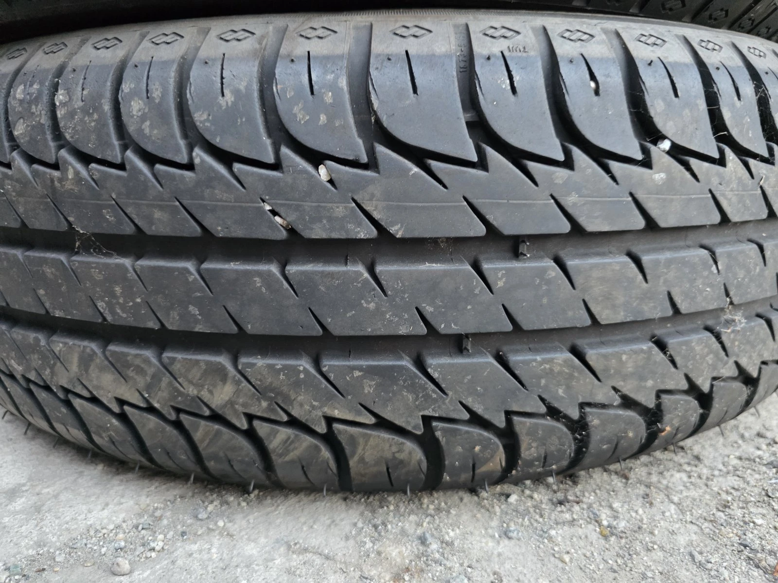 Гуми Летни 185/70R14, снимка 5 - Гуми и джанти - 56731019