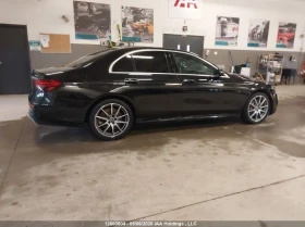 Mercedes-Benz E 450 4MATIC* AMG PACK* FULL, снимка 6
