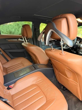 Mercedes-Benz CLS 550 * CARFAX * ДИСТРОНИК * ОБДУХВАНЕ * ЩОРИ * , снимка 9