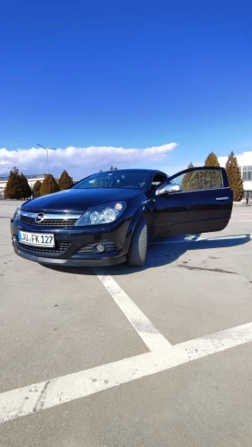 Opel Astra 1.6L/ 116hp GTC, снимка 3