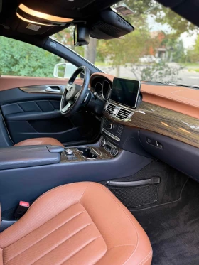 Mercedes-Benz CLS 550 * CARFAX * ДИСТРОНИК * ОБДУХВАНЕ * ЩОРИ *  | Auto.bg — изображение 8