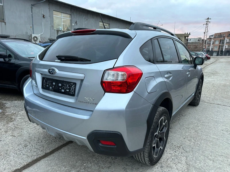 Subaru XV 2.0 Limited 4x4, снимка 6 - Автомобили и джипове - 43945918