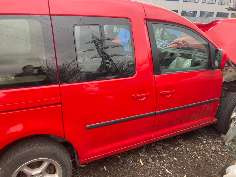 VW Caddy 1.6 i на части, снимка 3 - Автомобили и джипове - 48195272