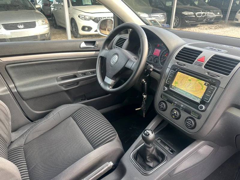 VW Golf 2.0TDI , снимка 10 - Автомобили и джипове - 48614058