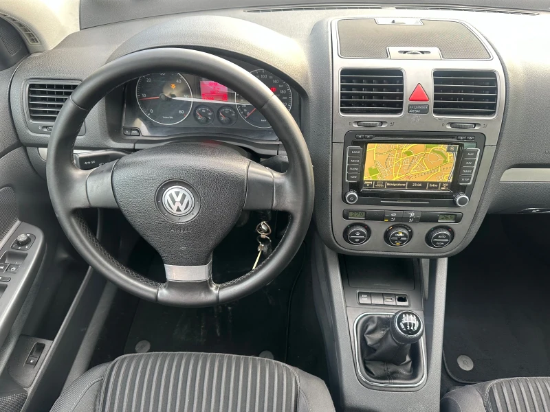 VW Golf 2.0TDI , снимка 14 - Автомобили и джипове - 48614058