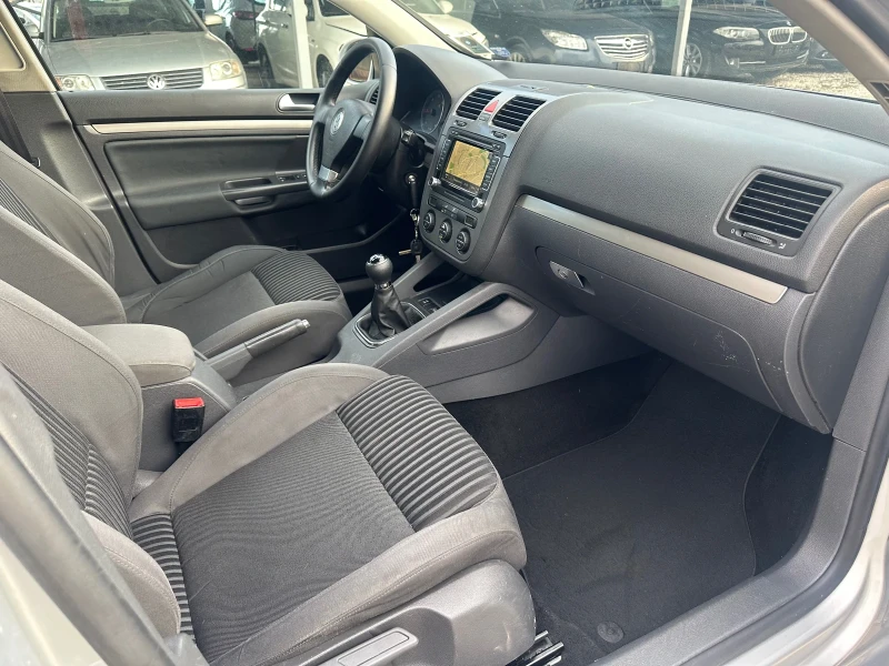 VW Golf 2.0TDI , снимка 9 - Автомобили и джипове - 48614058