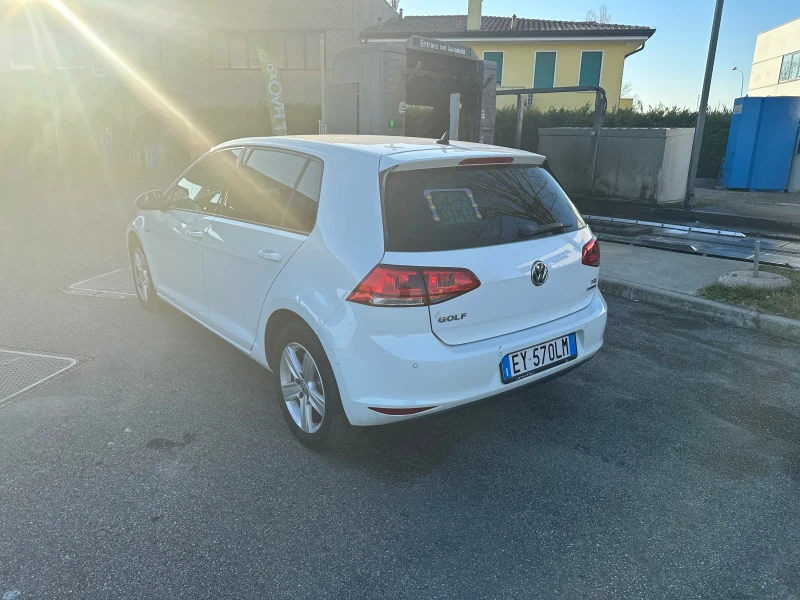 VW Golf, снимка 5 - Автомобили и джипове - 48693508