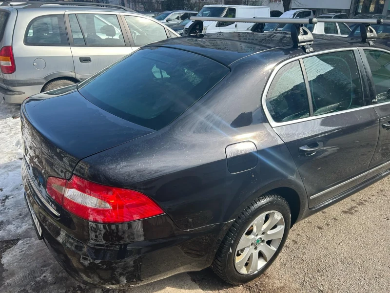 Skoda Superb, снимка 3 - Автомобили и джипове - 52951808