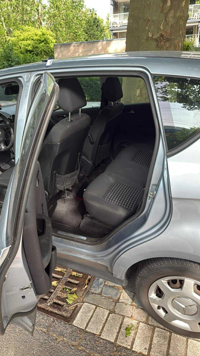 Mercedes-Benz A 180 1600, снимка 5 - Автомобили и джипове - 50595622