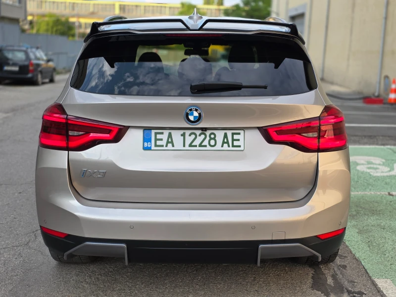 BMW iX3 Автомобил в пълна гаранция! , снимка 6 - Автомобили и джипове - 51662343