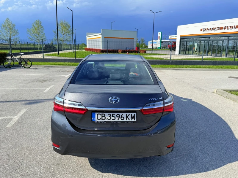 Toyota Corolla 1.6 CVT, снимка 7 - Автомобили и джипове - 52913151