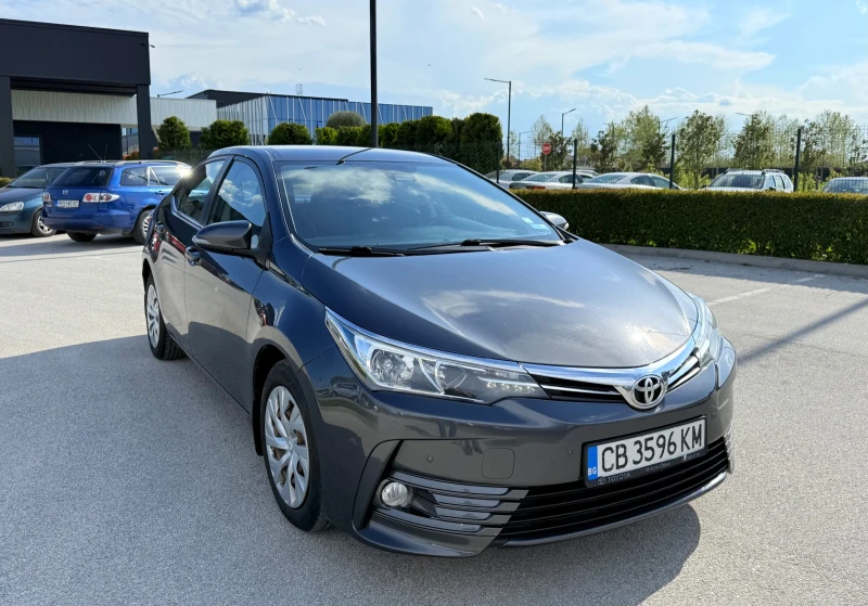 Toyota Corolla 1.6 CVT, снимка 2 - Автомобили и джипове - 52913151