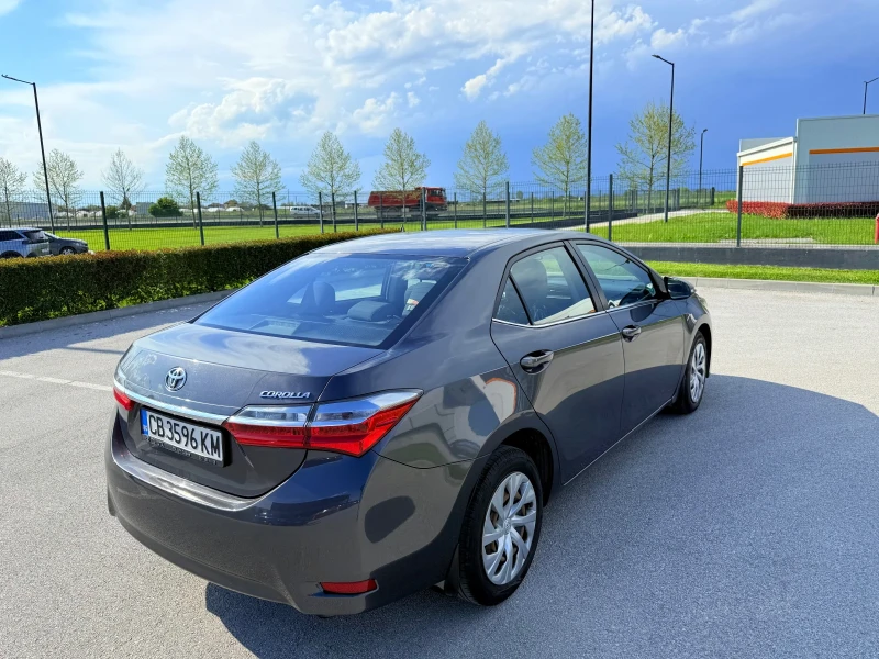 Toyota Corolla 1.6 CVT, снимка 5 - Автомобили и джипове - 52913151
