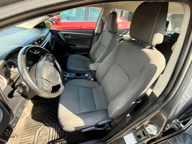 Toyota Corolla 1.6 CVT, снимка 12 - Автомобили и джипове - 52913151