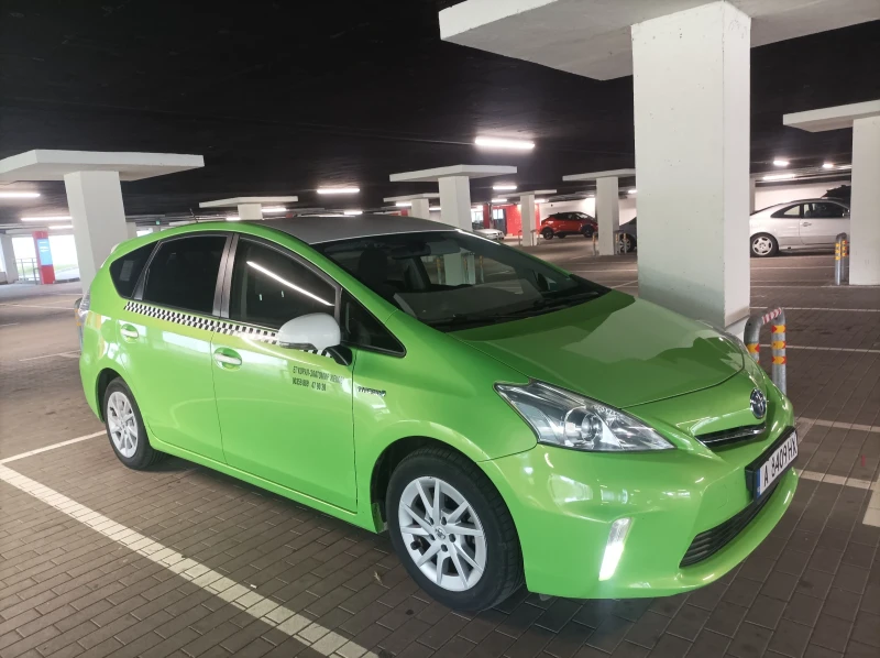 Toyota Prius, снимка 3 - Автомобили и джипове - 52554691