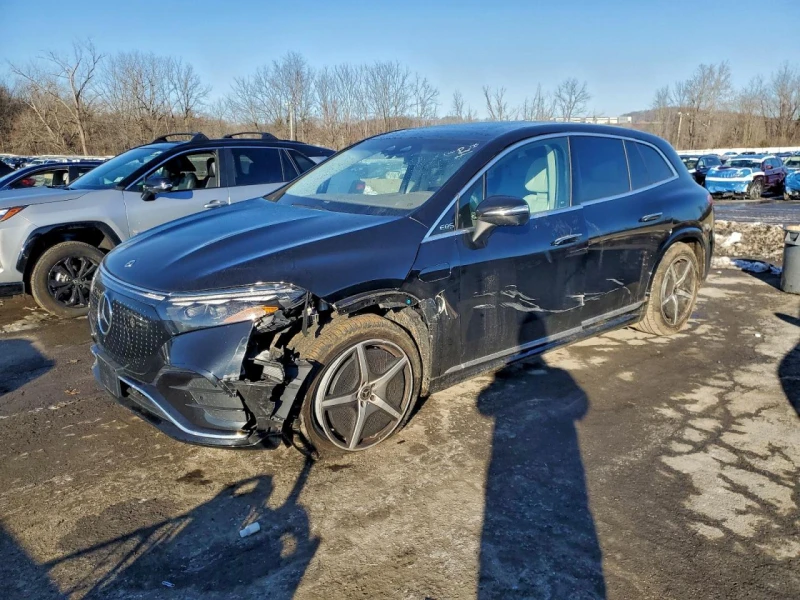 Mercedes-Benz EQS 580 / 4MATIC / HYPERSCREEN / FULL , снимка 3 - Автомобили и джипове - 53155330