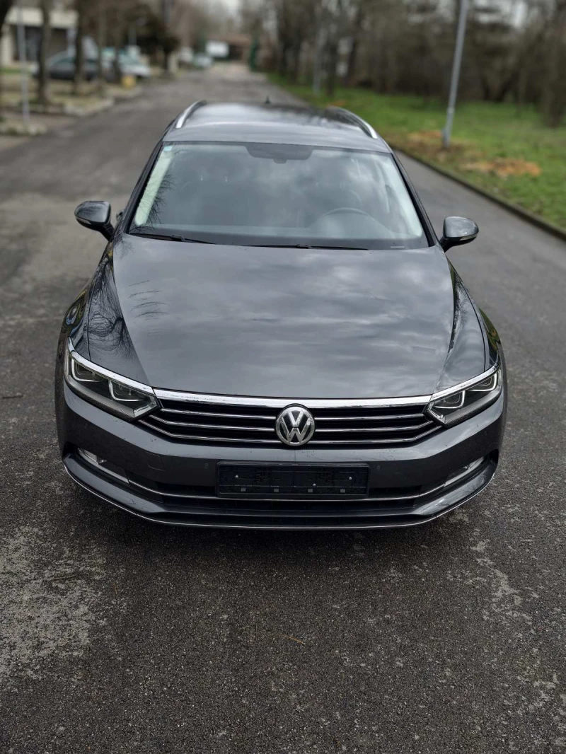 VW Passat 2.0 TDI-190 KC-HIGHLINE-DIGITAL, снимка 4 - Автомобили и джипове - 53500918
