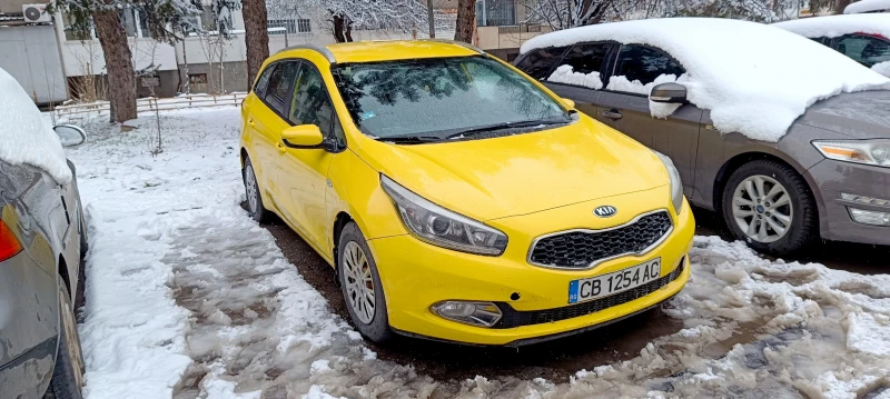 Kia Ceed, снимка 4 - Автомобили и джипове - 53575964