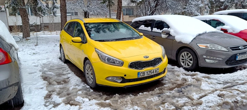Kia Ceed, снимка 5 - Автомобили и джипове - 53575964