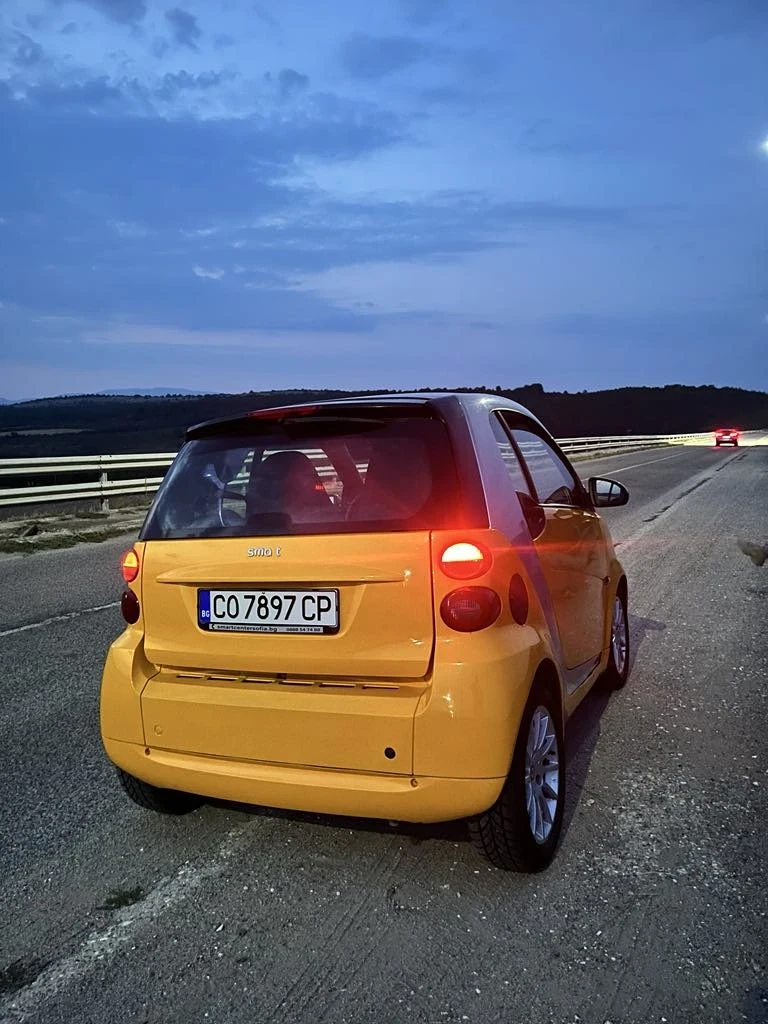 Smart Fortwo 1000, снимка 4 - Автомобили и джипове - 47221669