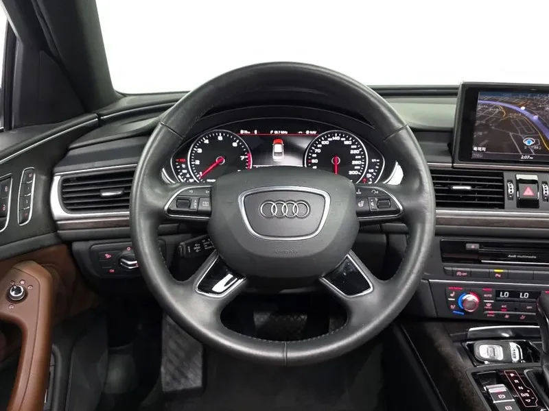 Audi A6 2.0 TFSI - САМО 30% АВАНС, снимка 12 - Автомобили и джипове - 56293687