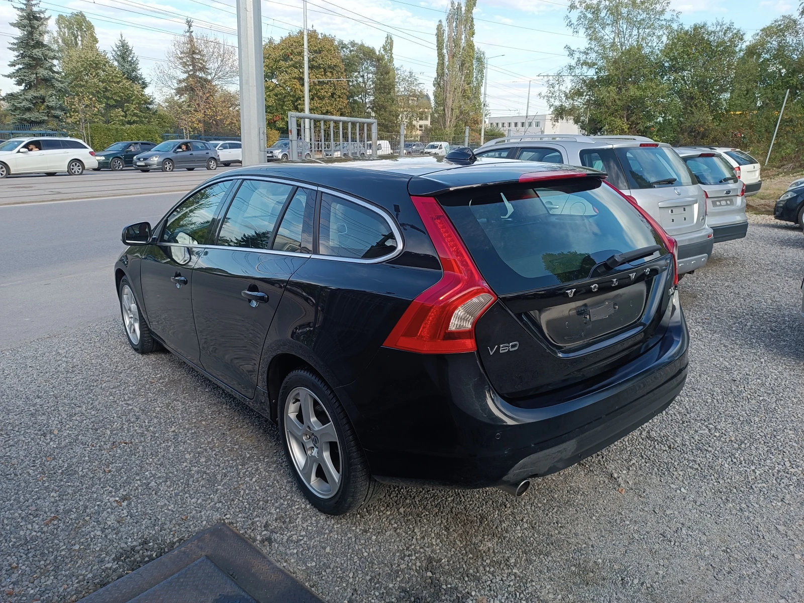 Volvo V60 2.4 D5/ EURO5B/ 205k.c - изображение 5