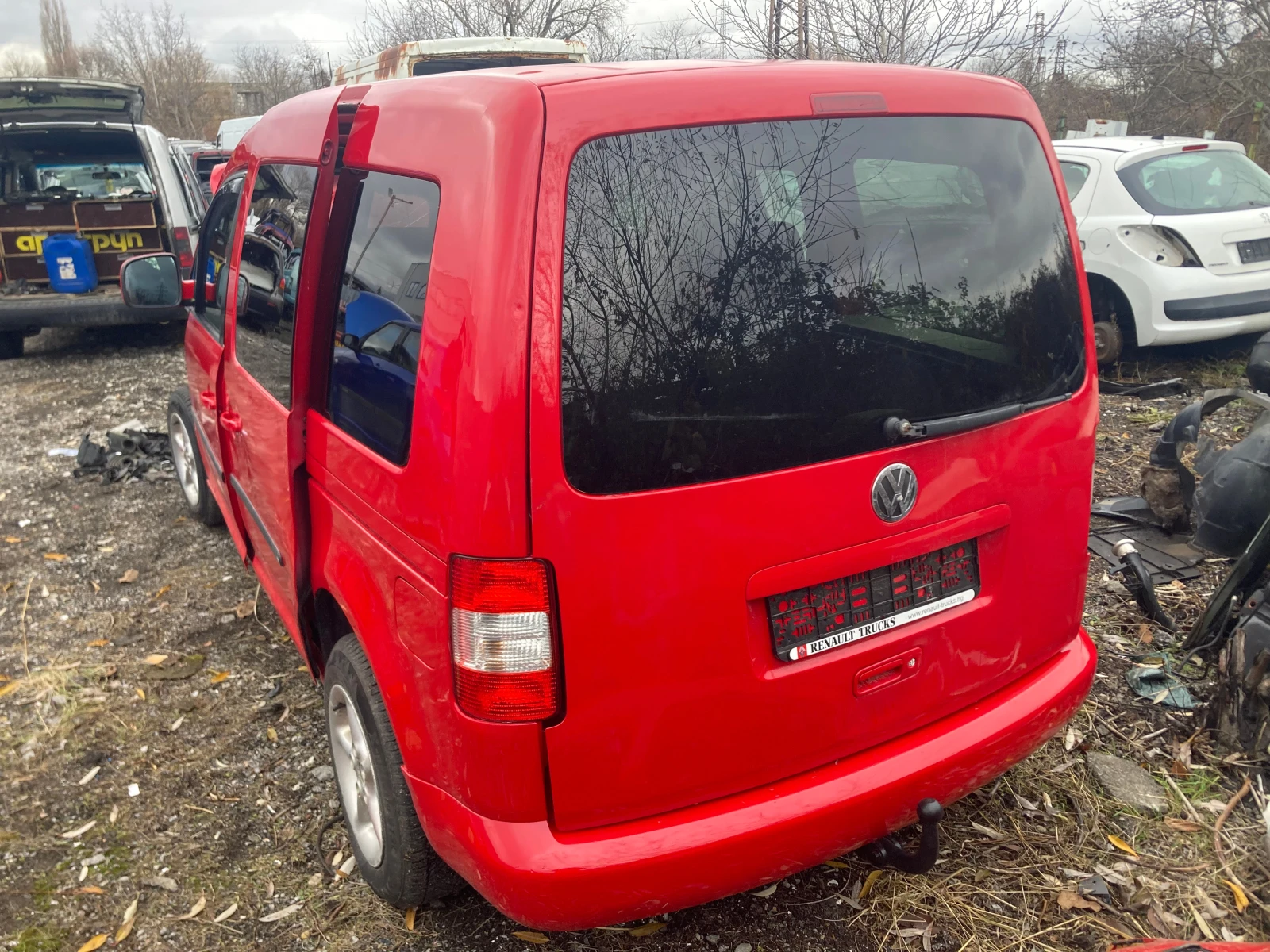 VW Caddy 1.6 i на части - изображение 2