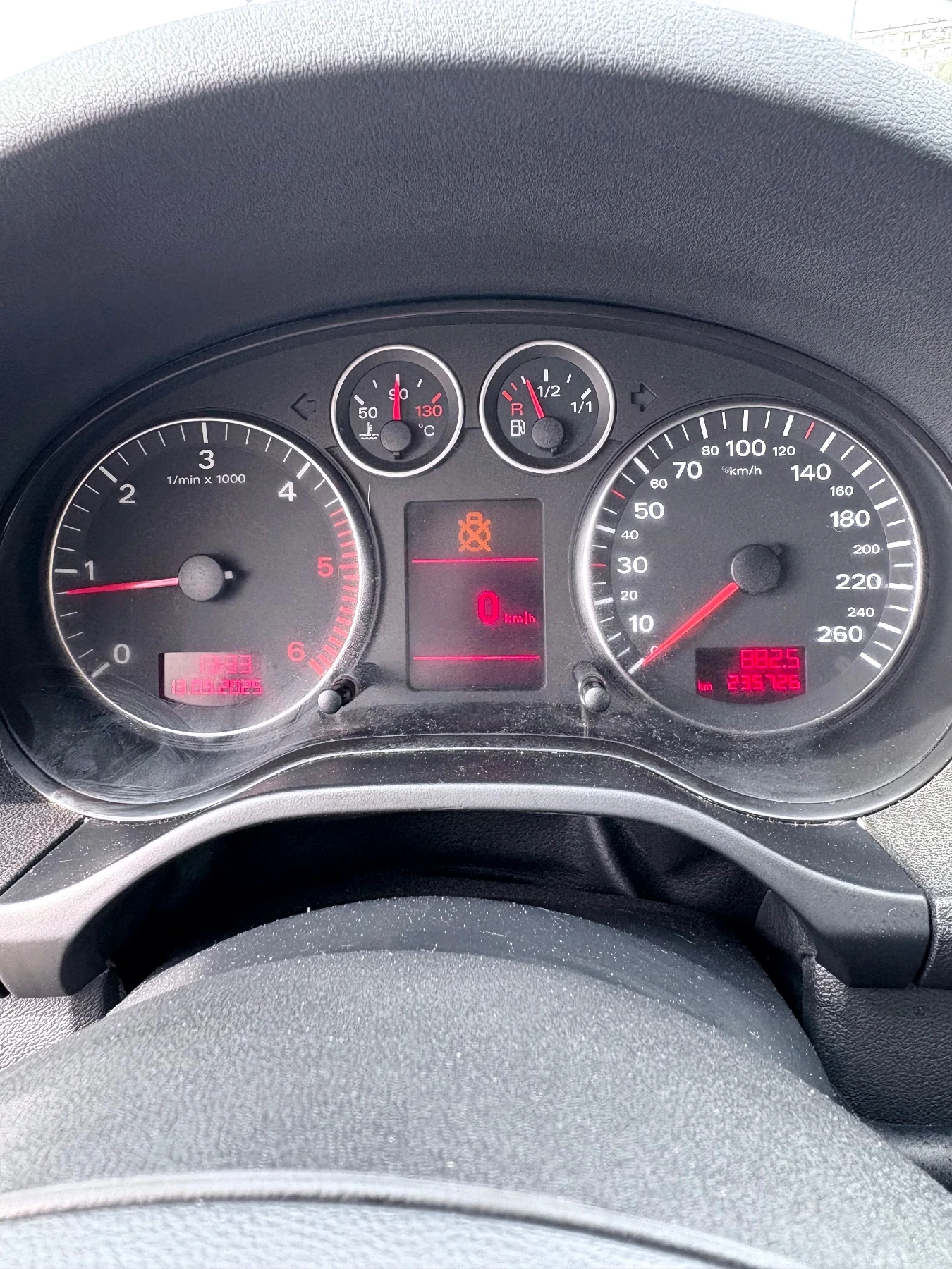 Audi A3 2.0 TDI 140hp Sportback - изображение 5