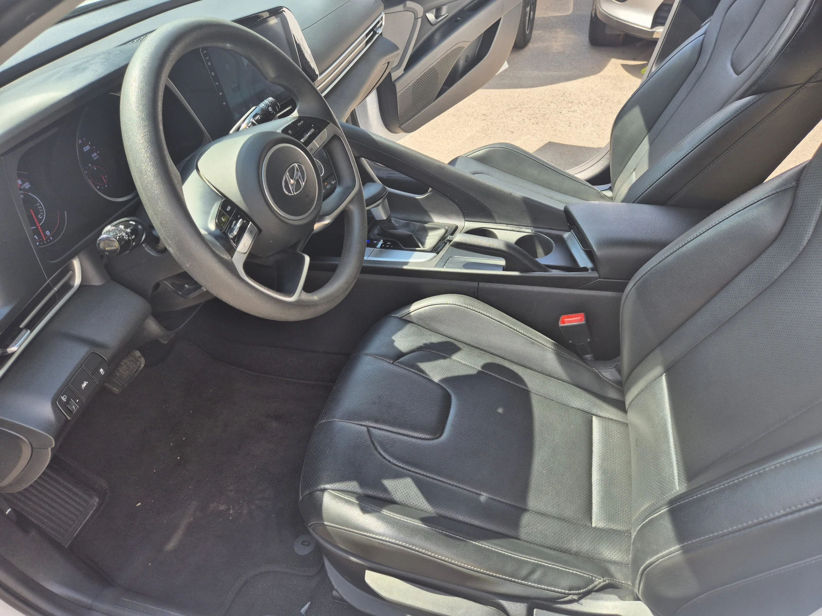 Hyundai Elantra 1.6cm3 LPG - изображение 5
