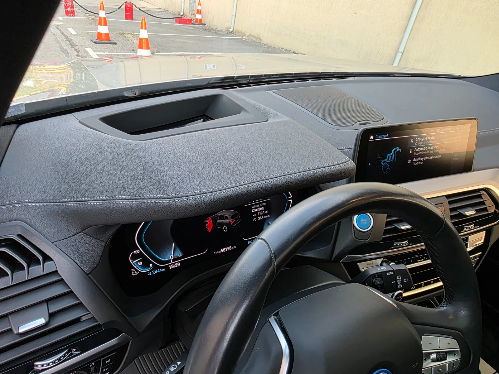 BMW iX3    !  | Mobile.bg   16