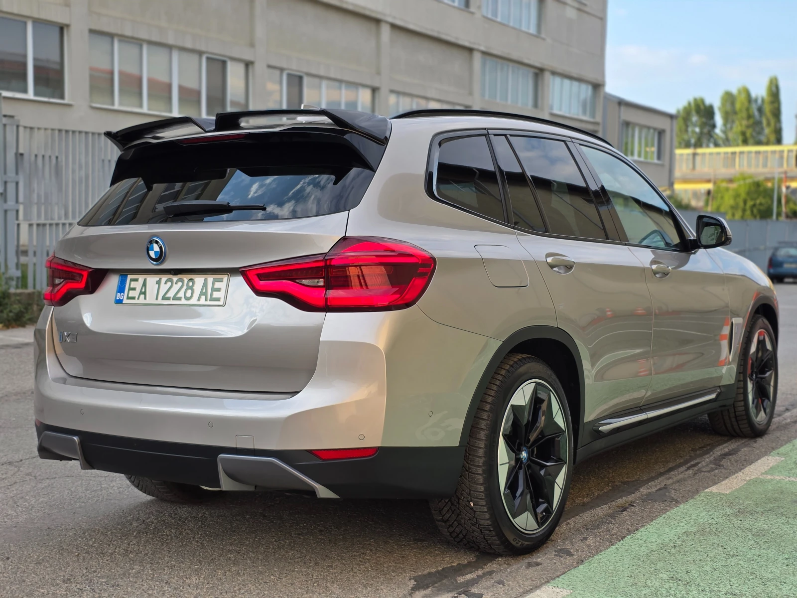 BMW iX3 Автомобил в пълна гаранция!  - изображение 5