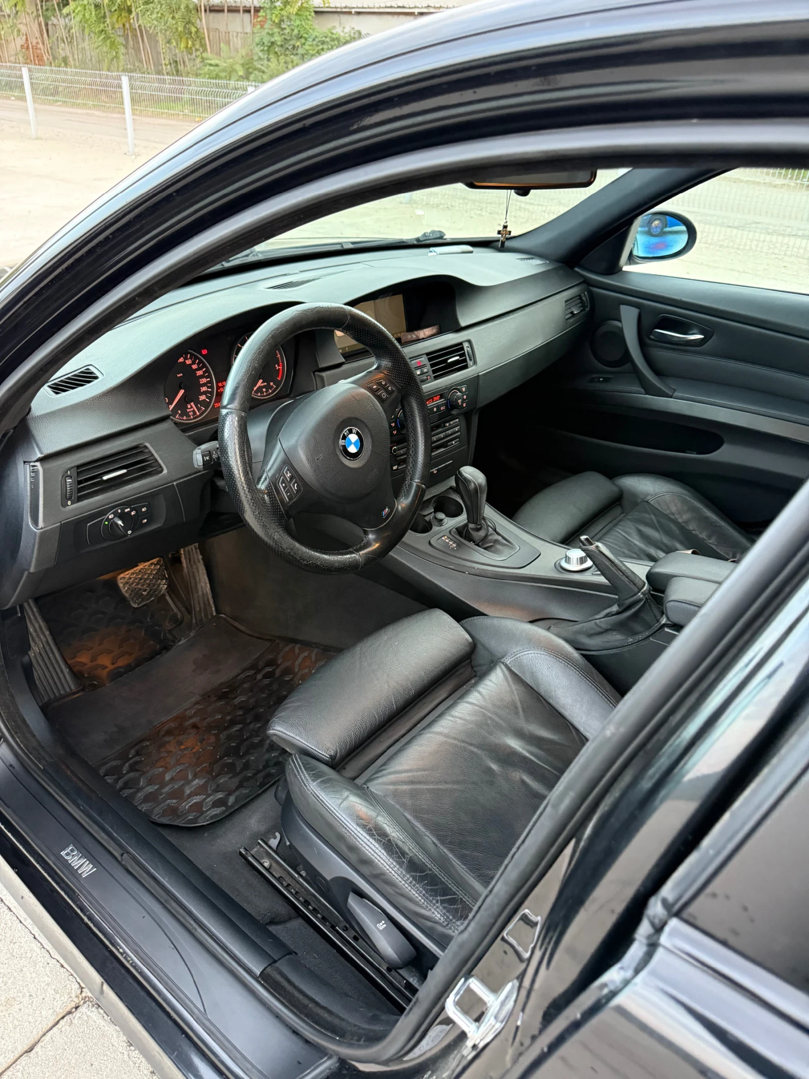 BMW 330 BMW 330XD - изображение 3