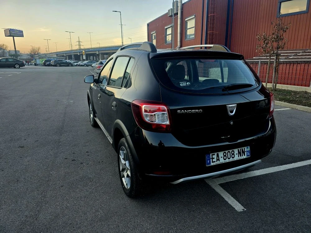 Dacia Sandero STEPUEI 0.9 benzin  2013�  | Mobile.bg � ����������� 9
