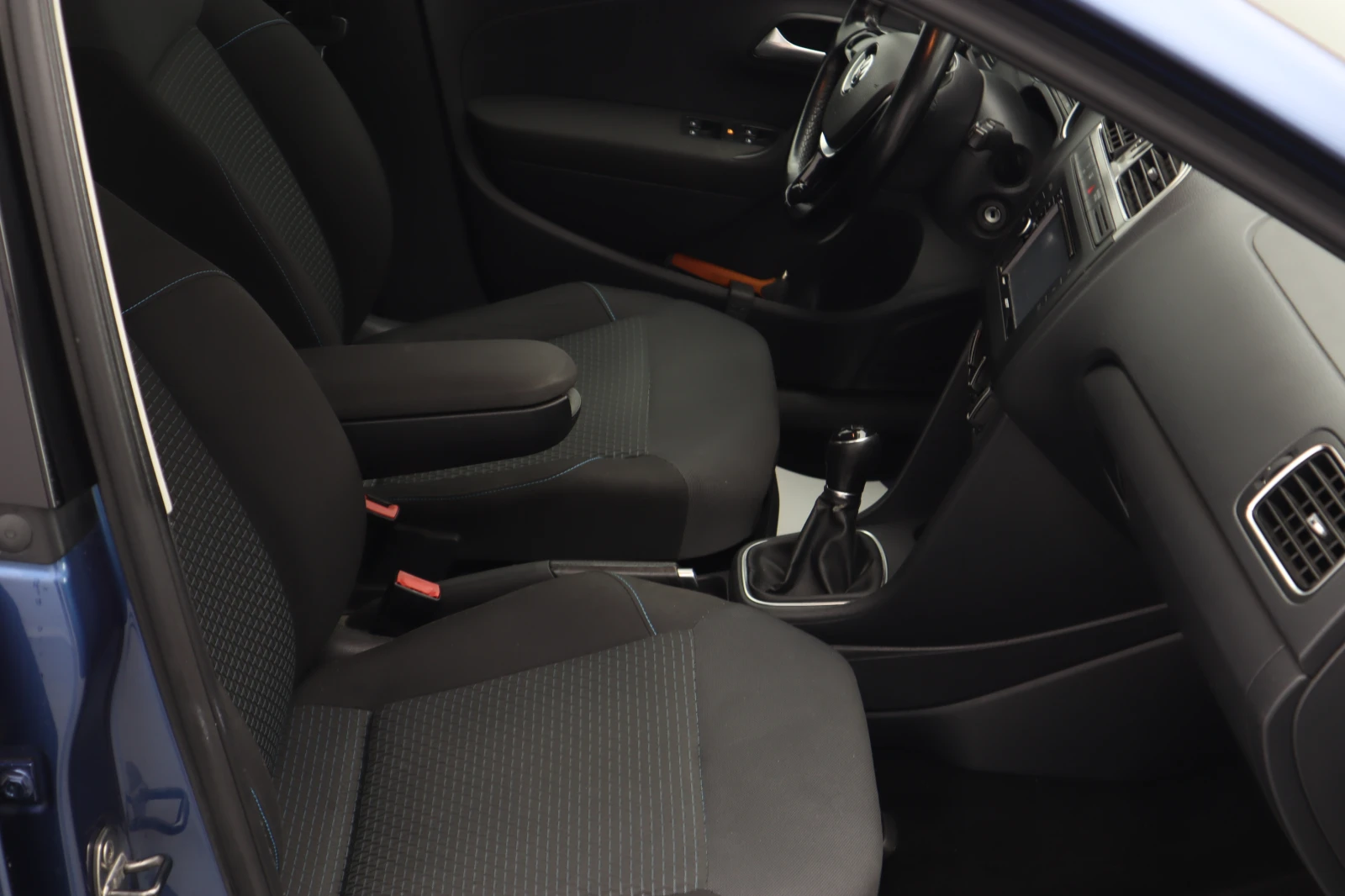 VW Polo  - изображение 10