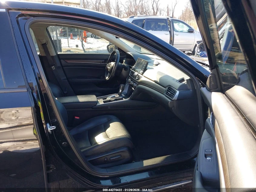 Honda Accord 1.5l Ex-L - изображение 5