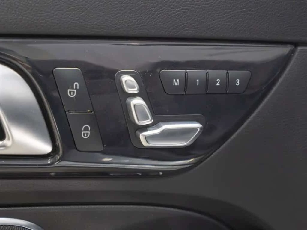 Mercedes-Benz SLC * 300 * CARFAX * ЦЕНА ДО БГ, снимка 8 - Автомобили и джипове - 53859227