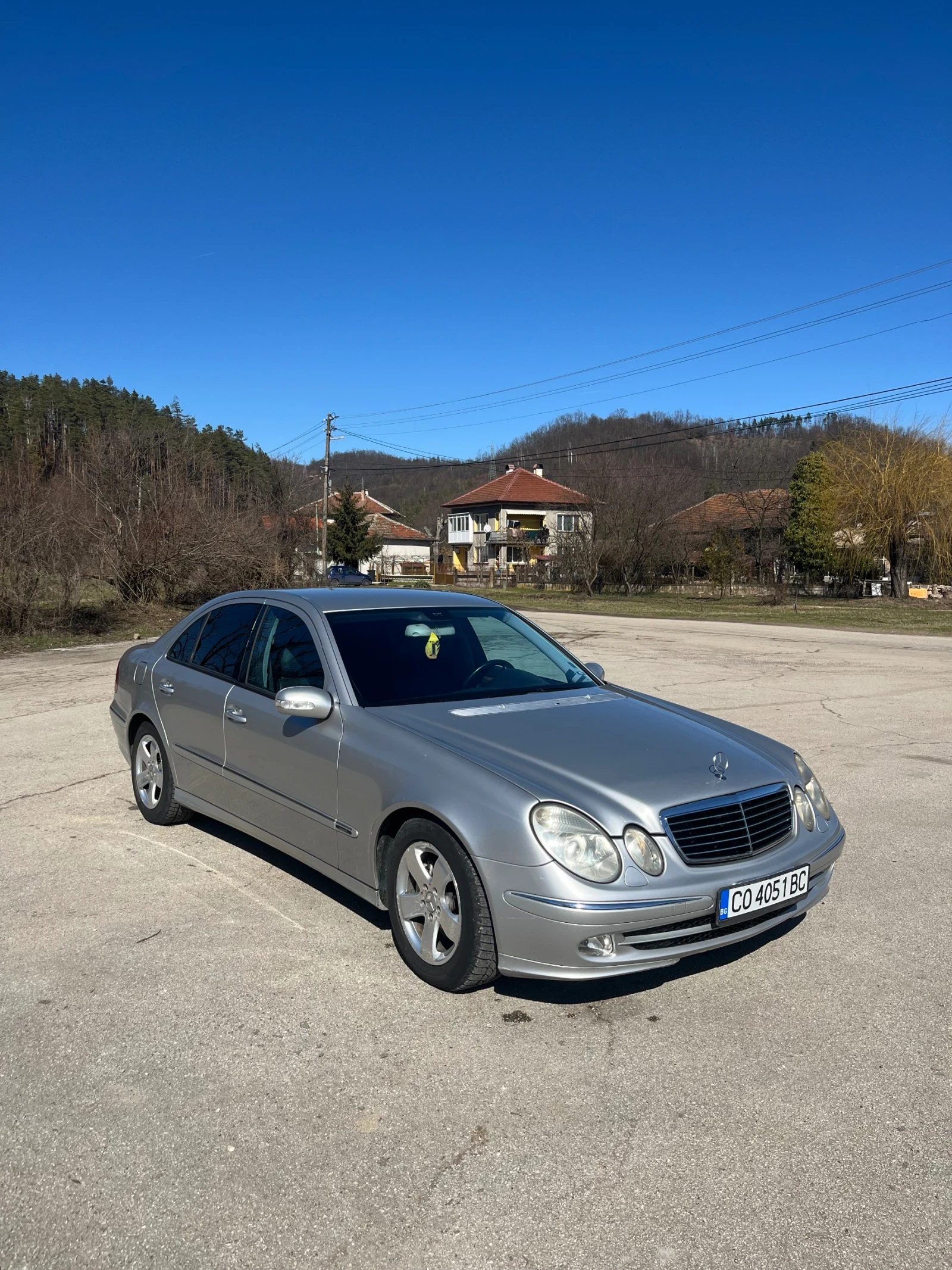 Mercedes-Benz E 270, снимка 2 - Автомобили и джипове - 54309159