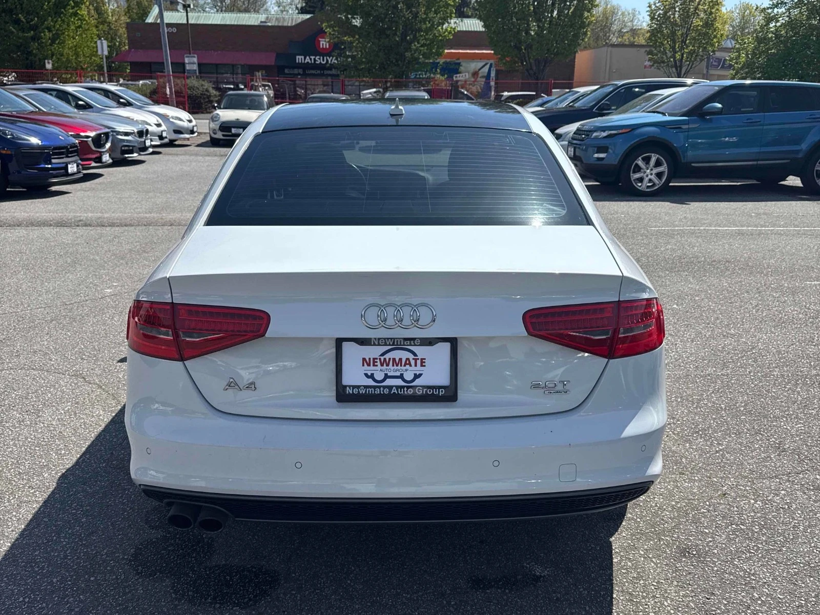Audi A4 Premium Plus/B&O/KAMEPA/KEYLESS/NAVI, снимка 4 - Автомобили и джипове - 54393524