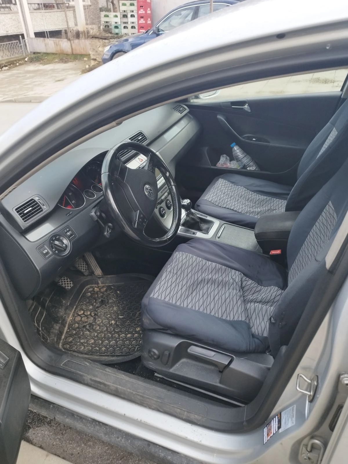 VW Passat, снимка 6 - Автомобили и джипове - 54899905