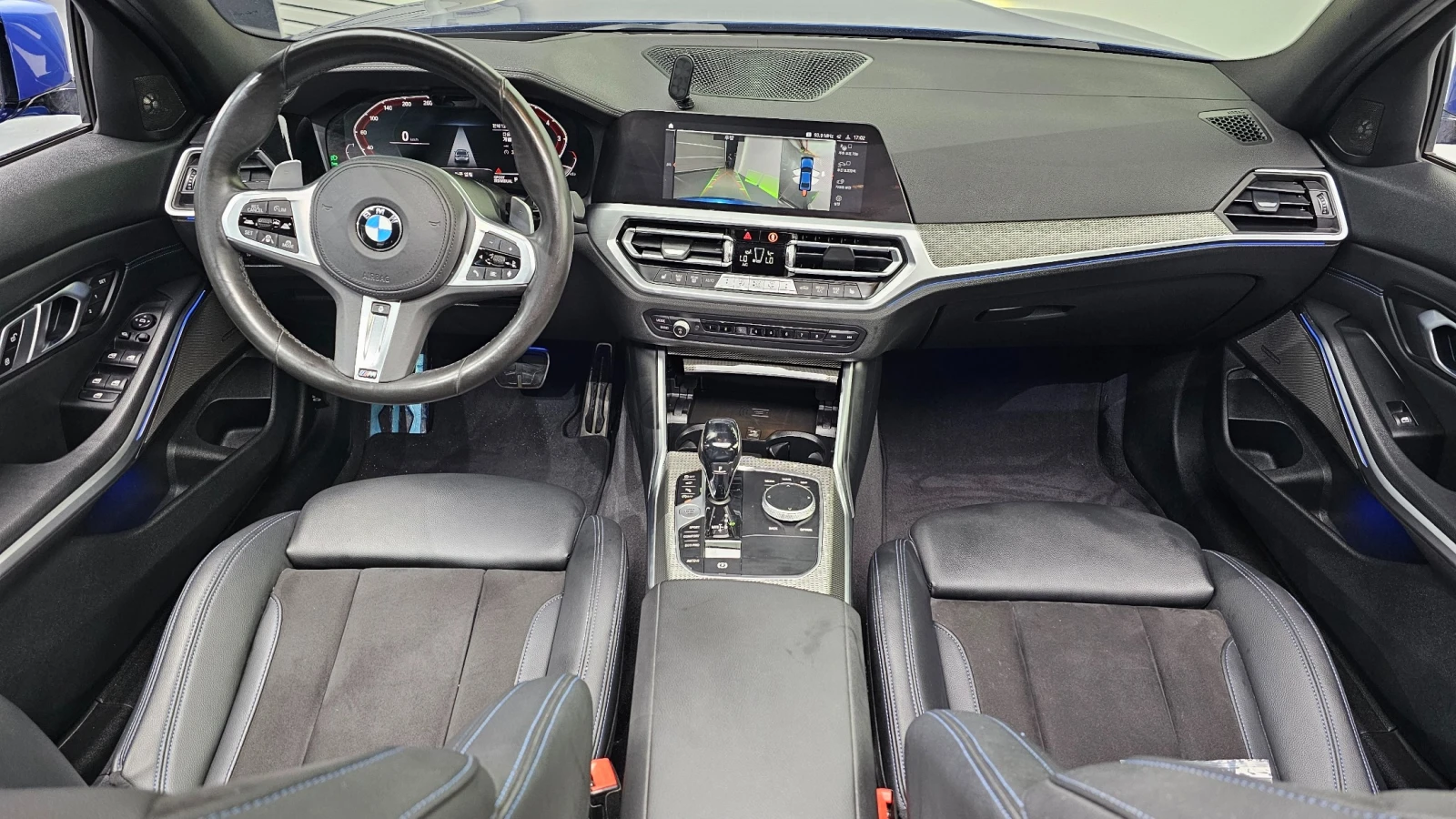 BMW 320 i M Sport, снимка 8 - Автомобили и джипове - 55477409